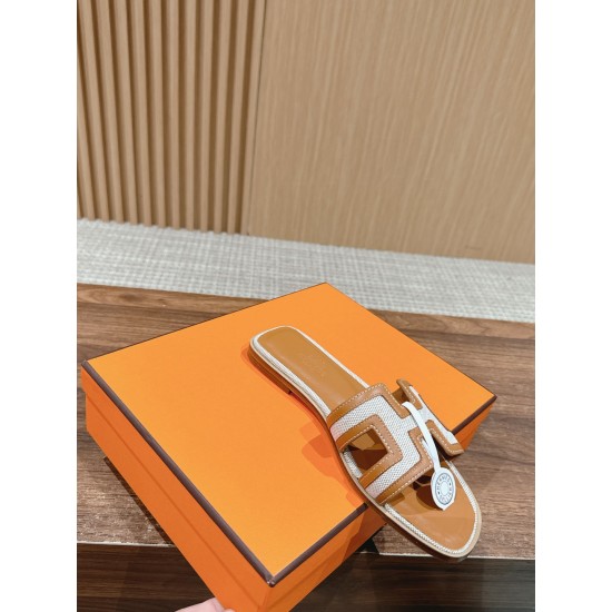Hermes Slippers