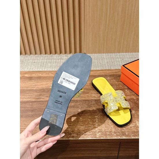 Hermes Slippers