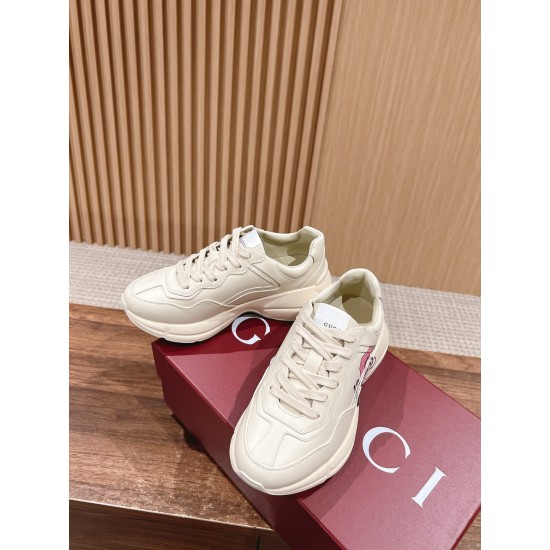Gucci Sneakers
