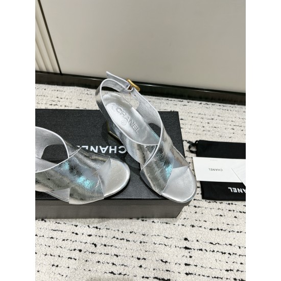 CHANEL Pumps and Slingbacks