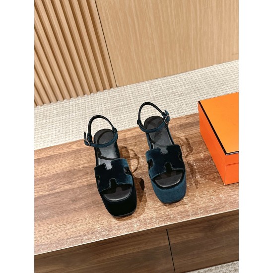 Hermes Sandals