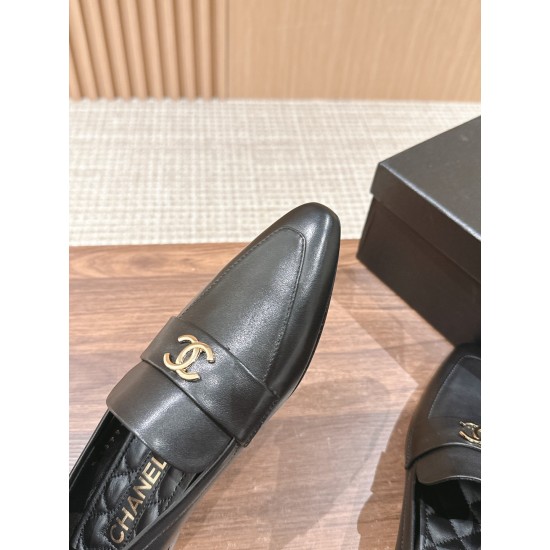 CHANEL Ballerinas