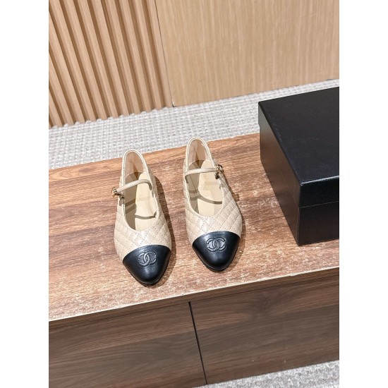 CHANEL Ballerinas