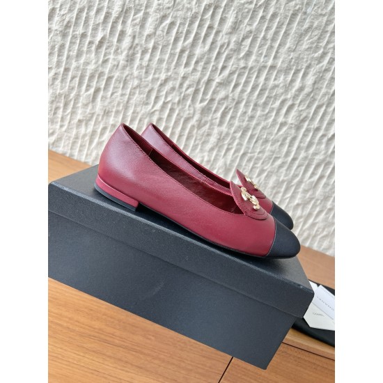 CHANEL Loafers