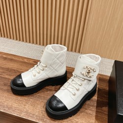 CHANEL Boots