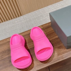  Balenciaga Slippers