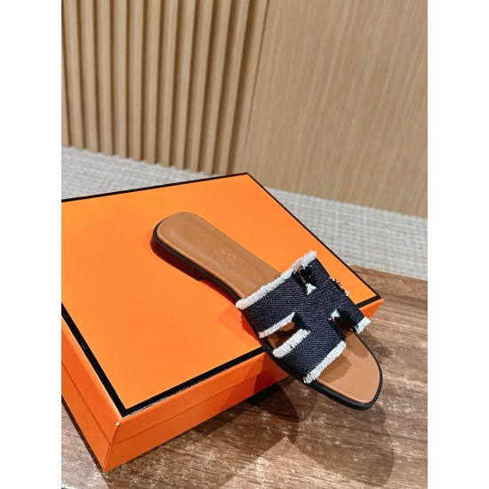 Hermes Slippers