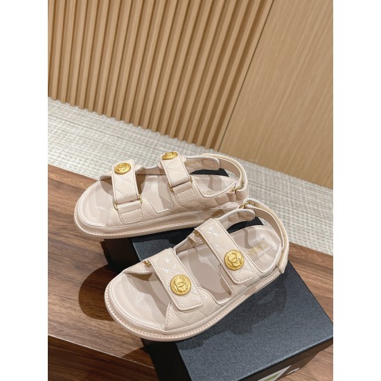 CHANEL Sandals