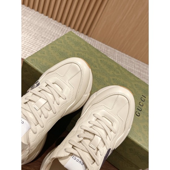 Gucci Sneakers