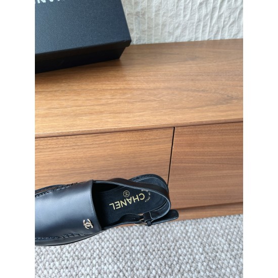 CHANEL Loafers