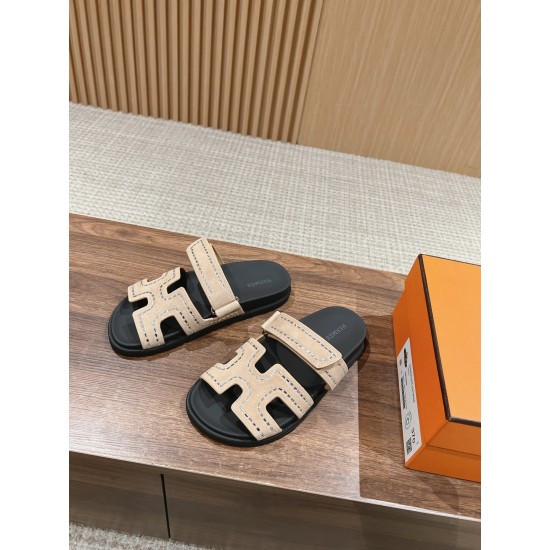 Hermes Slippers
