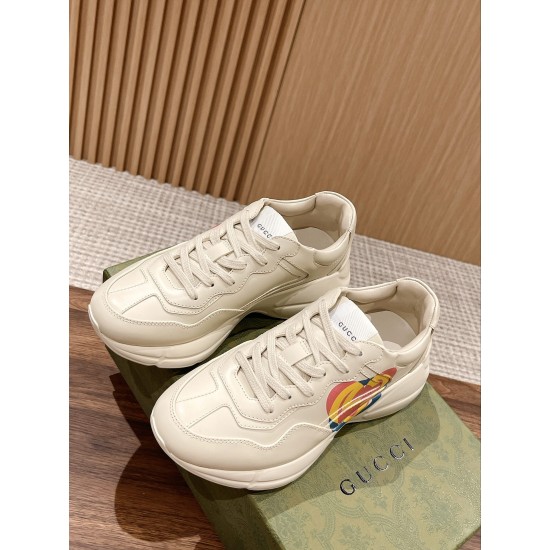 Gucci Sneakers