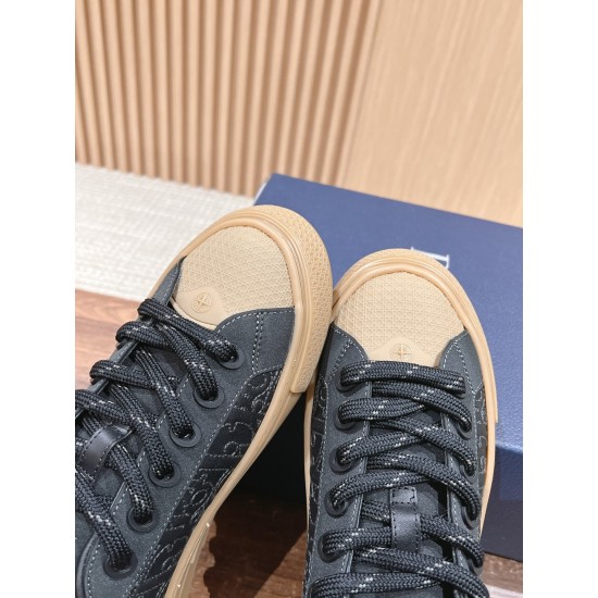 Dior Sneakers