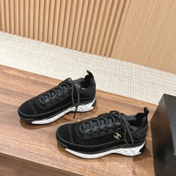 CHANEL Sneakers
