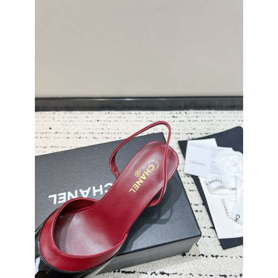 CHANEL Pumps and Slingbacks