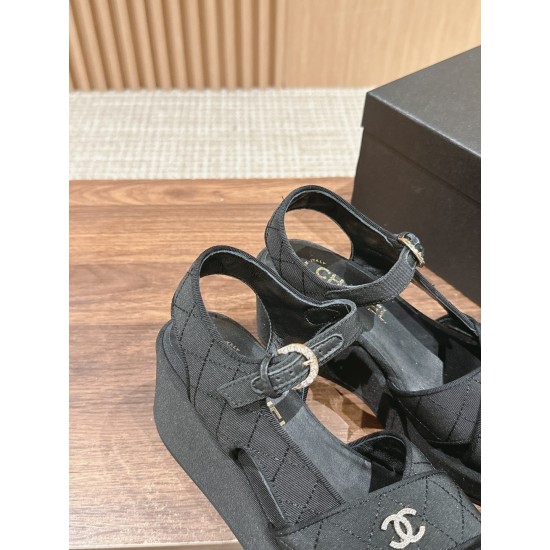 CHANEL Sandals