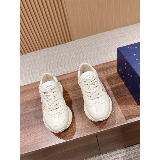 Gucci Sneakers