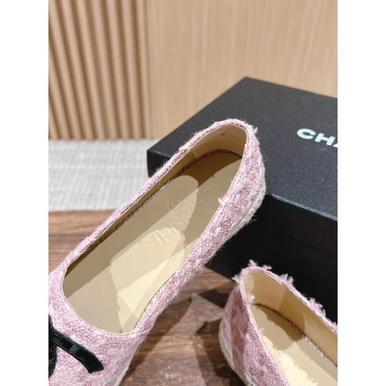 CHANEL Espadrilles