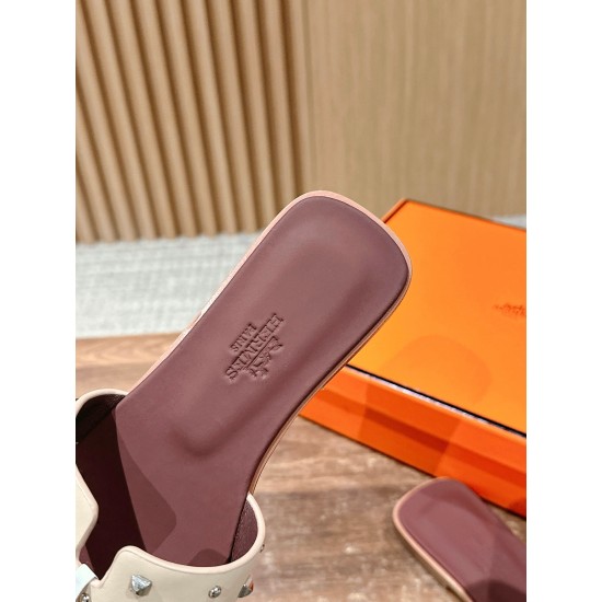 Hermes Slippers