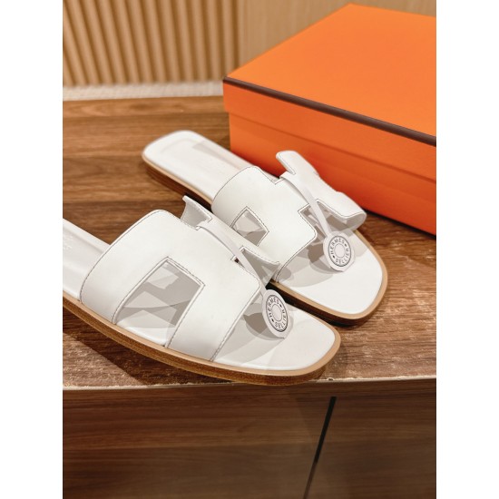 Hermes Slippers