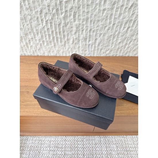CHANEL Loafers
