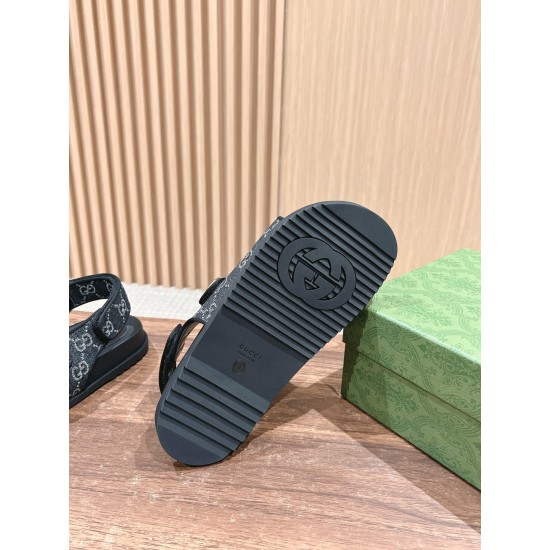 Gucci Sandals