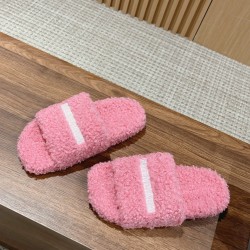  Balenciaga Slippers