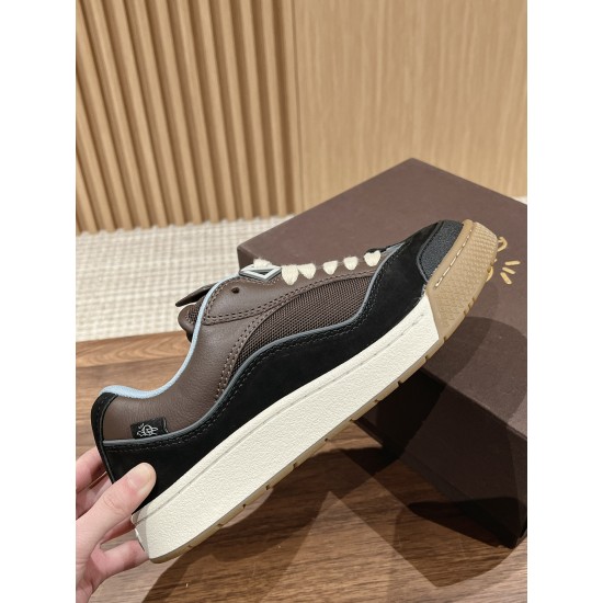 Dior Sneakers