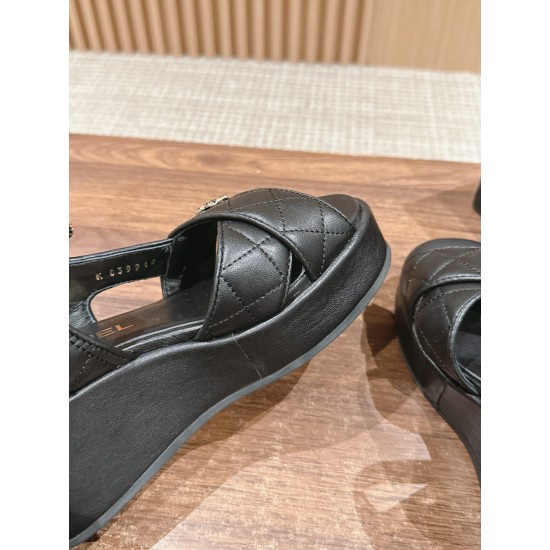 CHANEL Sandals