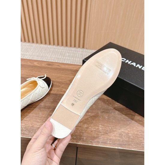 CHANEL Ballerinas