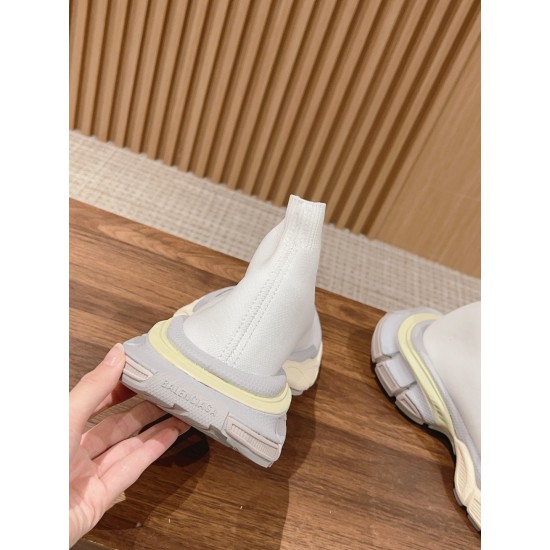 Balenciaga Speed