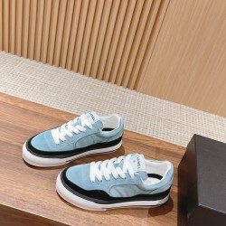 CHANEL Sneakers