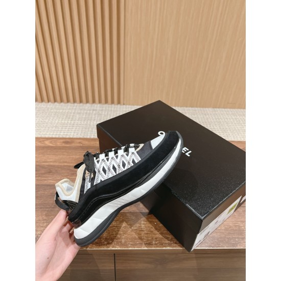 CHANEL Sneakers