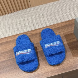  Balenciaga Slippers