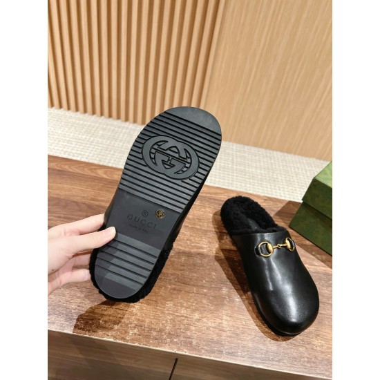 Gucci Slippers
