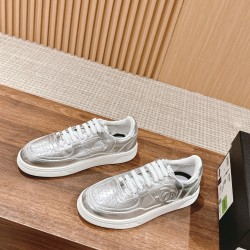 CHANEL Sneakers