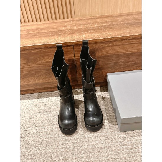 Balenciaga boots