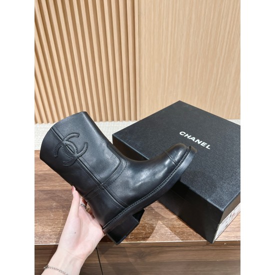 CHANEL Boots
