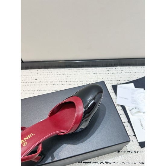CHANEL Pumps and Slingbacks