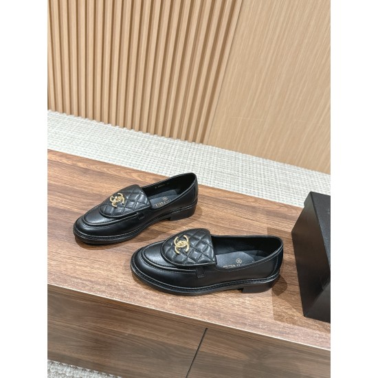 CHANEL Loafers