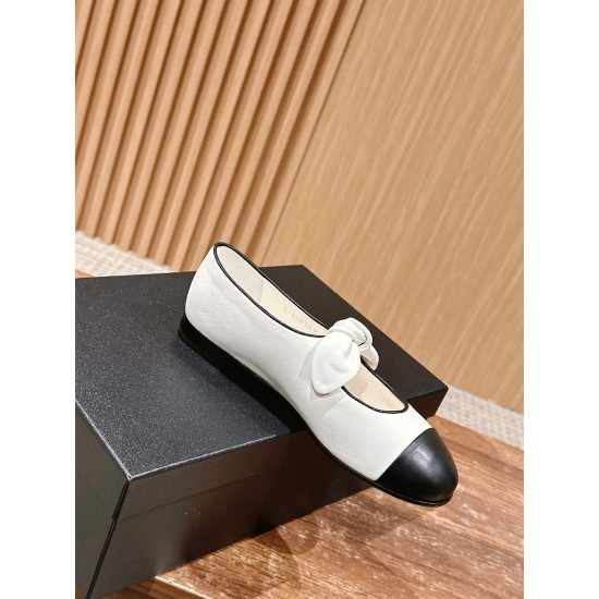 CHANEL Ballerinas