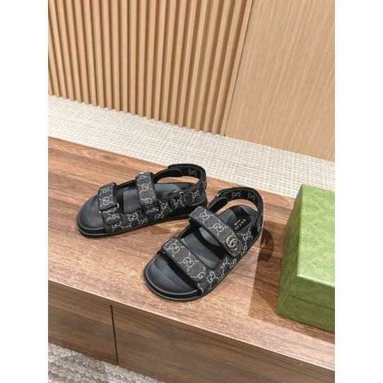 Gucci Sandals