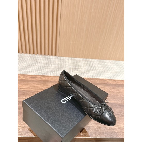 CHANEL Ballerinas