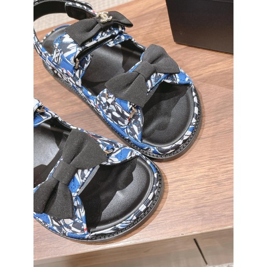 CHANEL Sandals