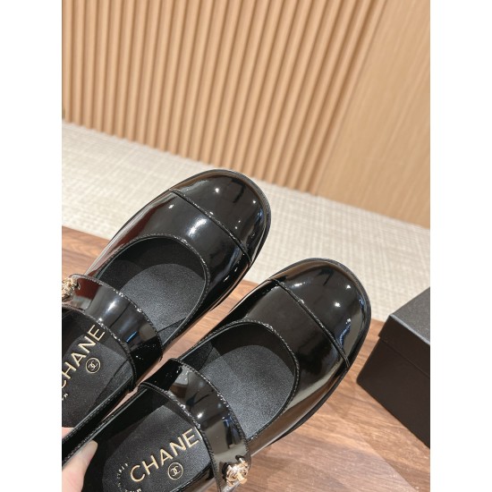 CHANEL Ballerinas