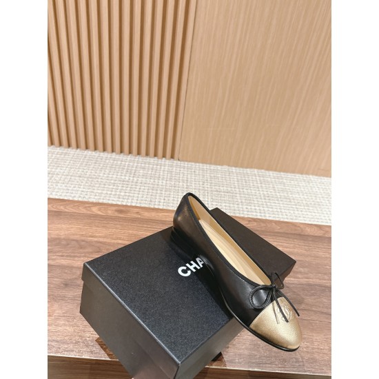 CHANEL Ballerinas