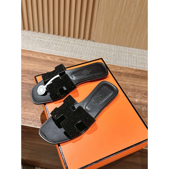 Hermes Slippers