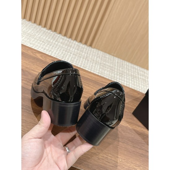 CHANEL Loafers