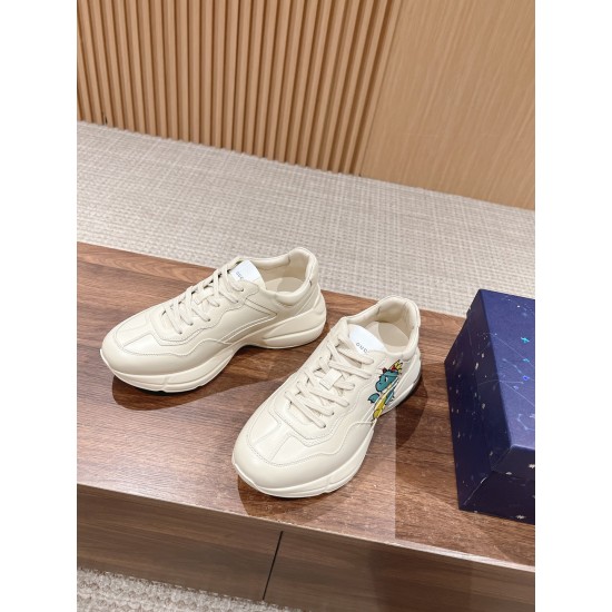 Gucci Sneakers