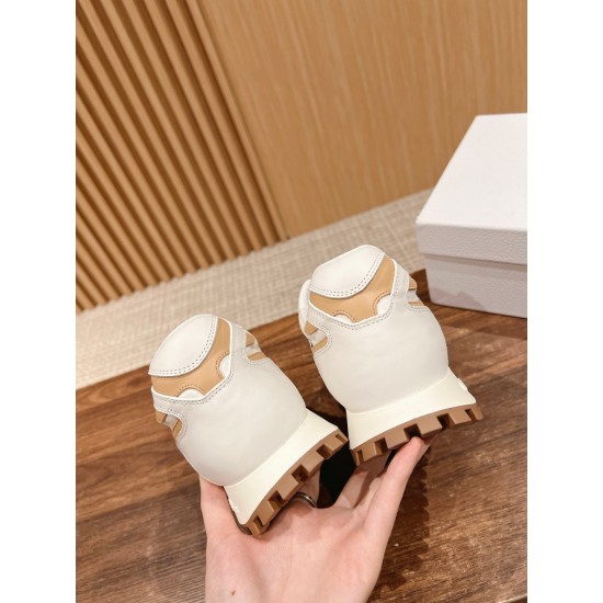 Dior Sneakers